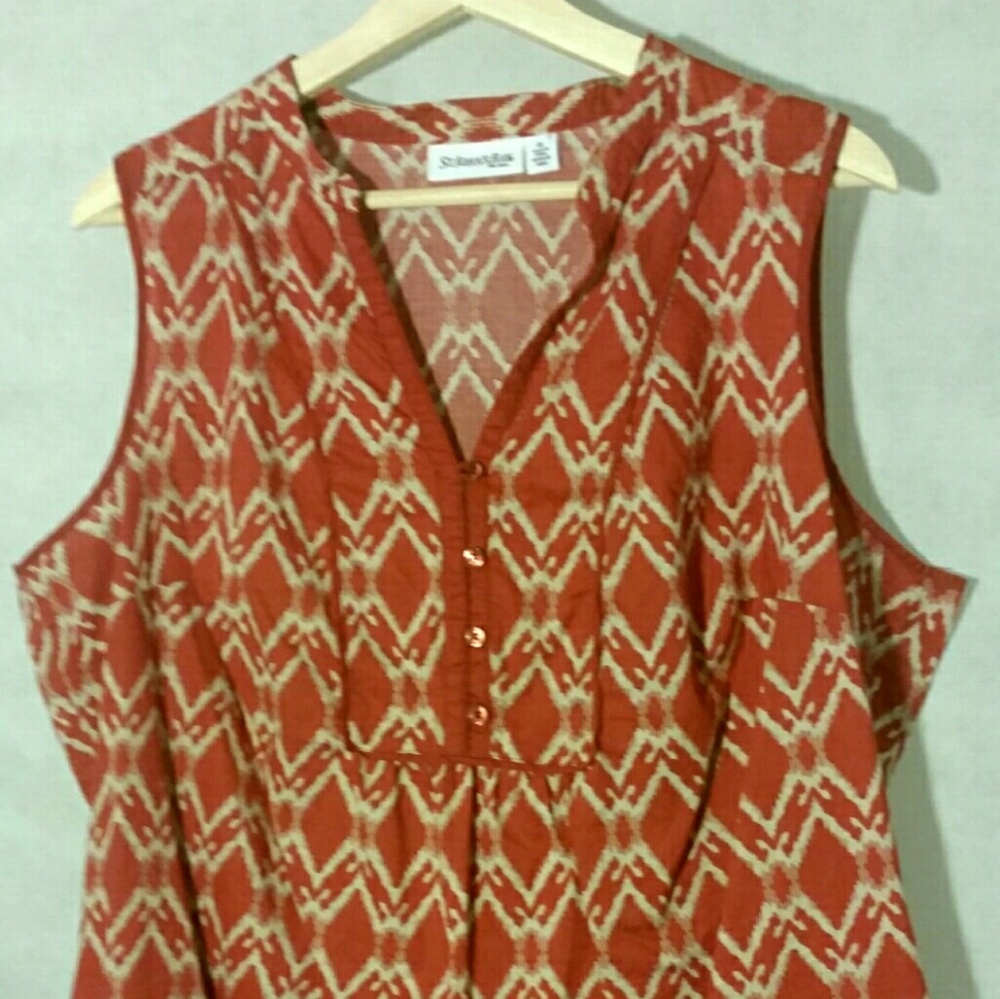 EUC ST. JOHN'S BAY Rust print tank